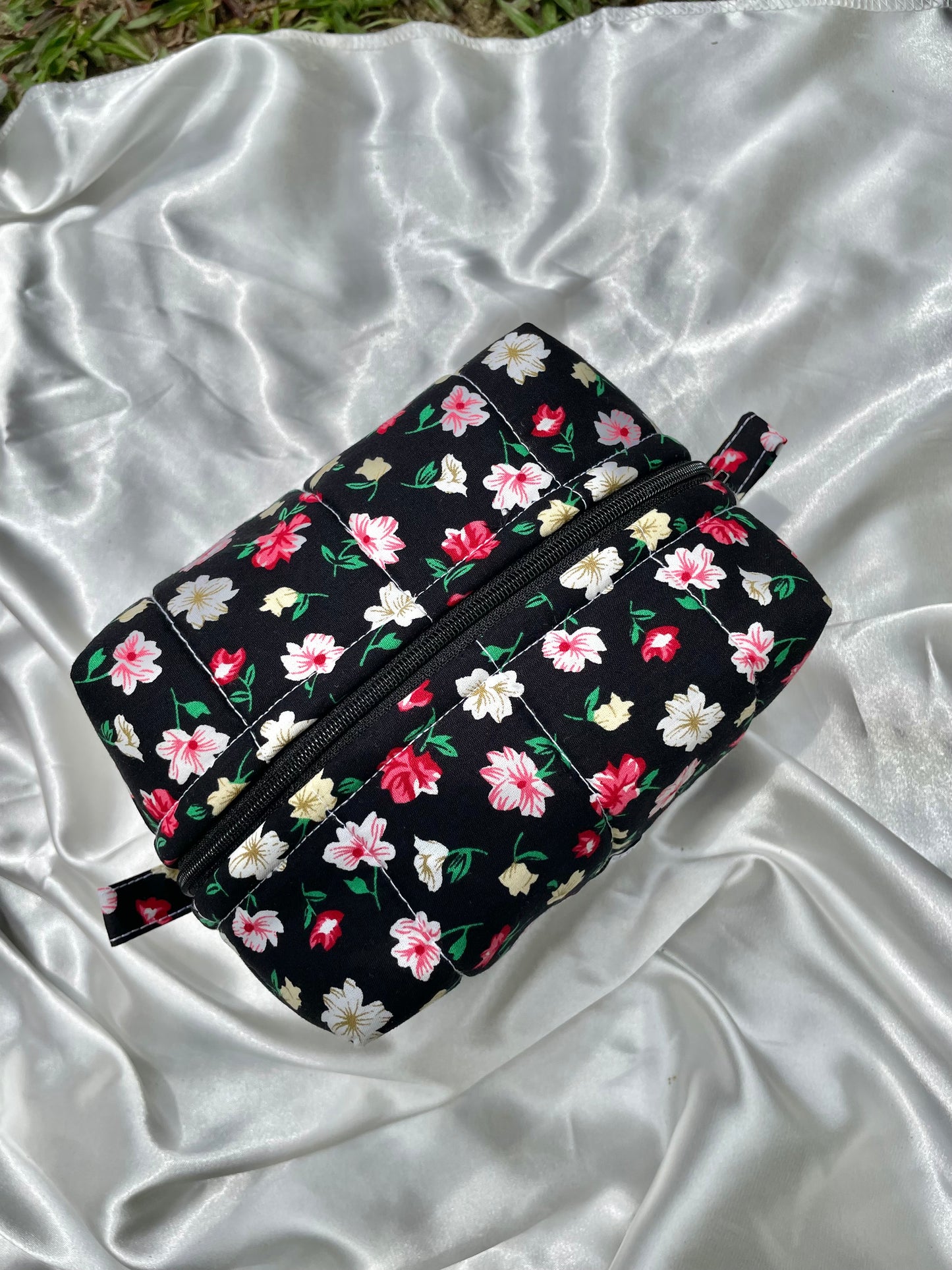 Noir Bloom Small  Box Pouch
