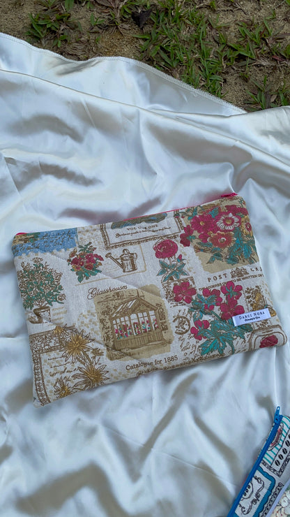 French Cafe Tablet/Utility Sleeve