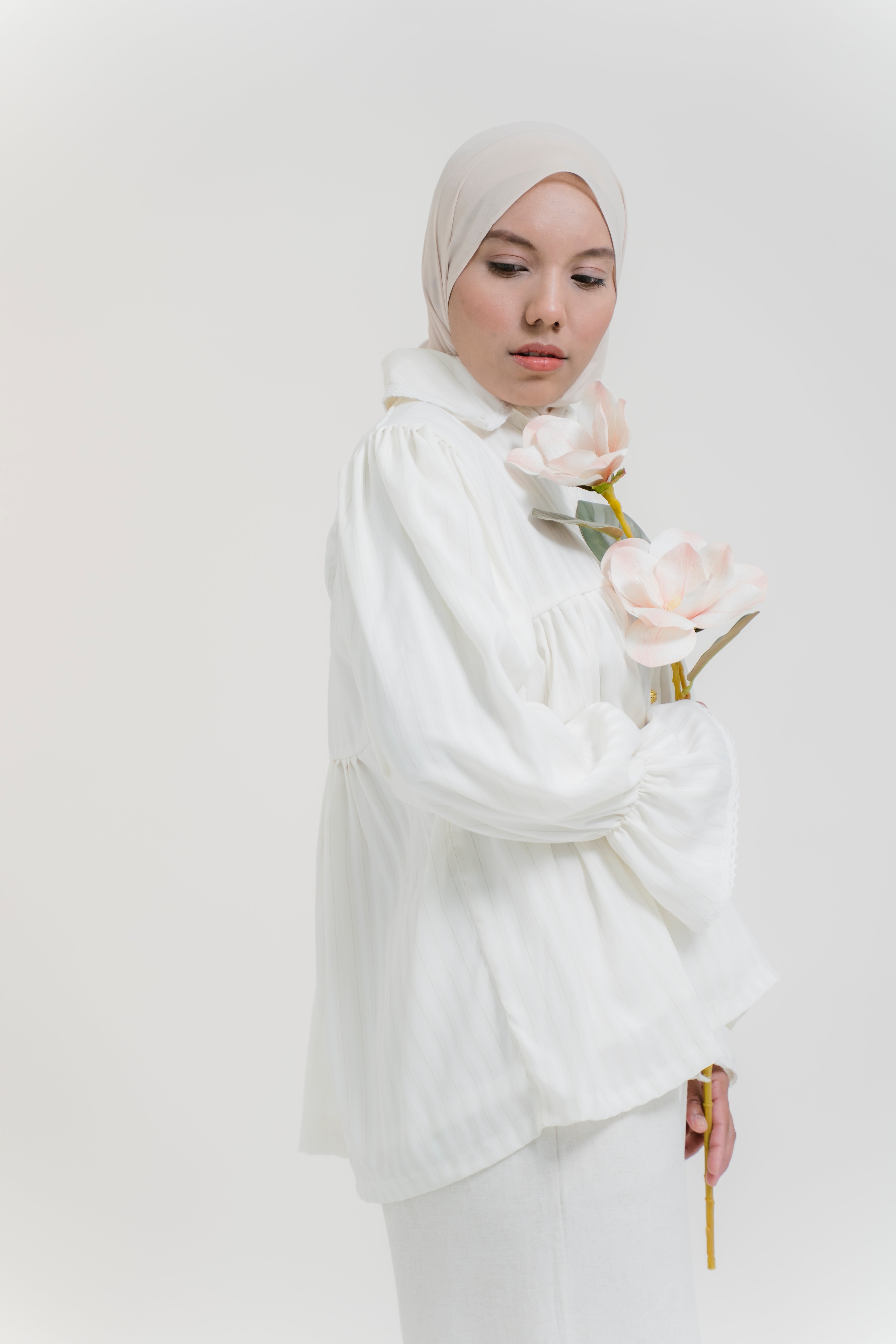 Darci Top in White Frost Pinstripe