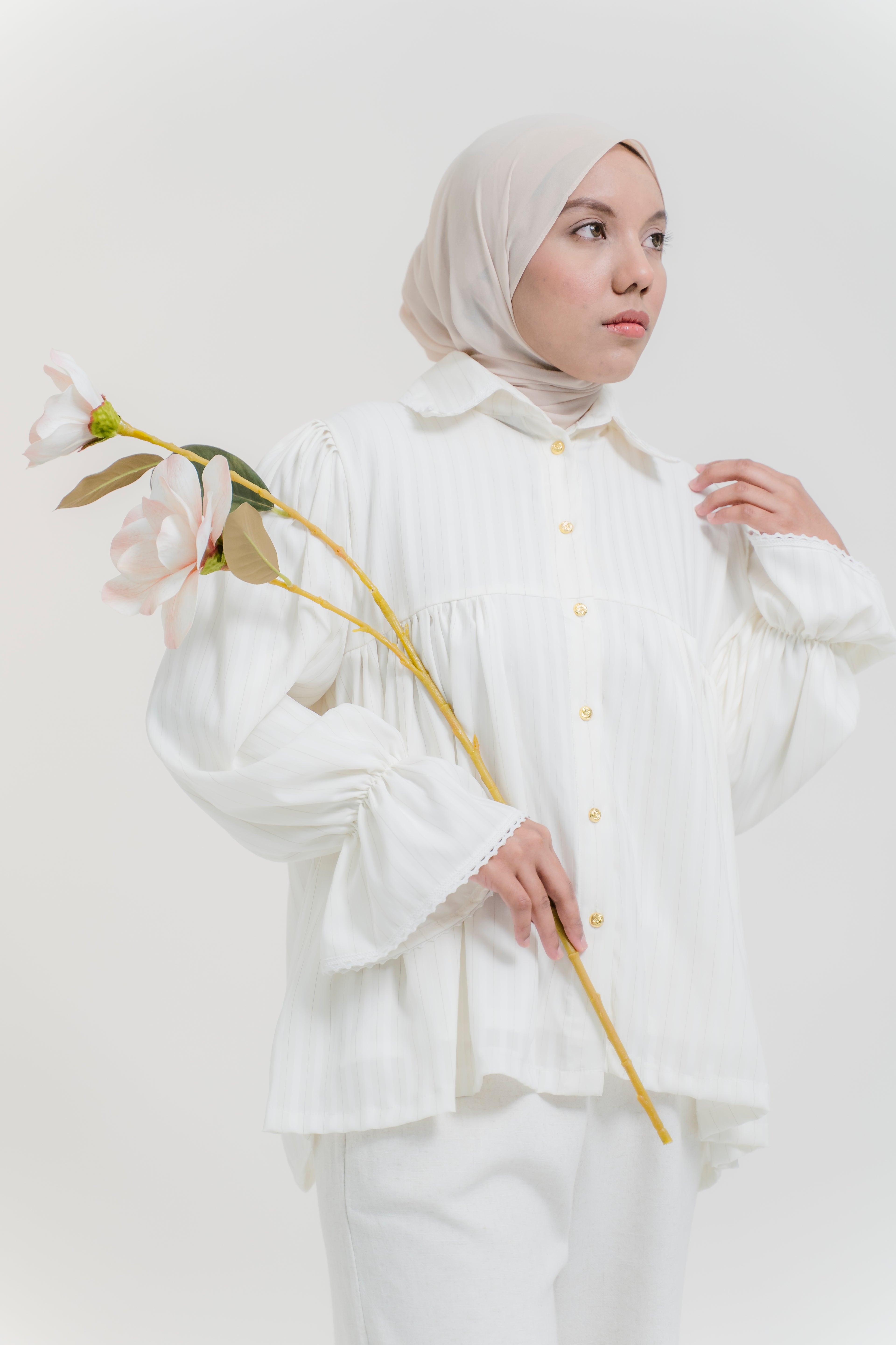 Darci Top in White Frost Pinstripe