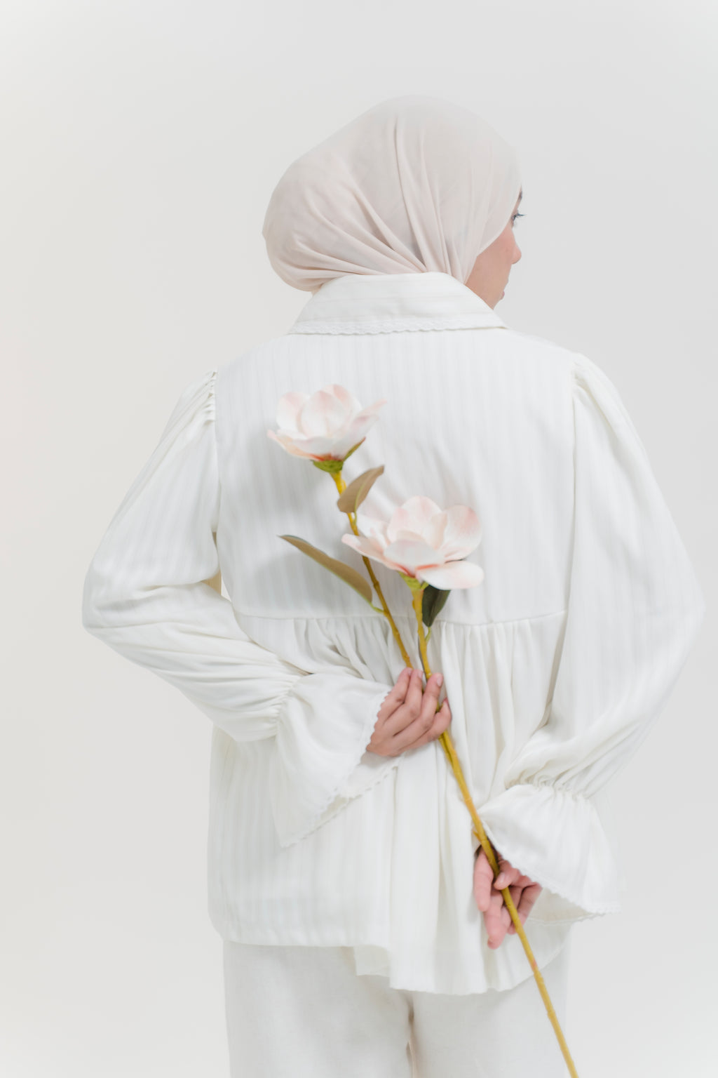 Darci Top in White Frost Pinstripe