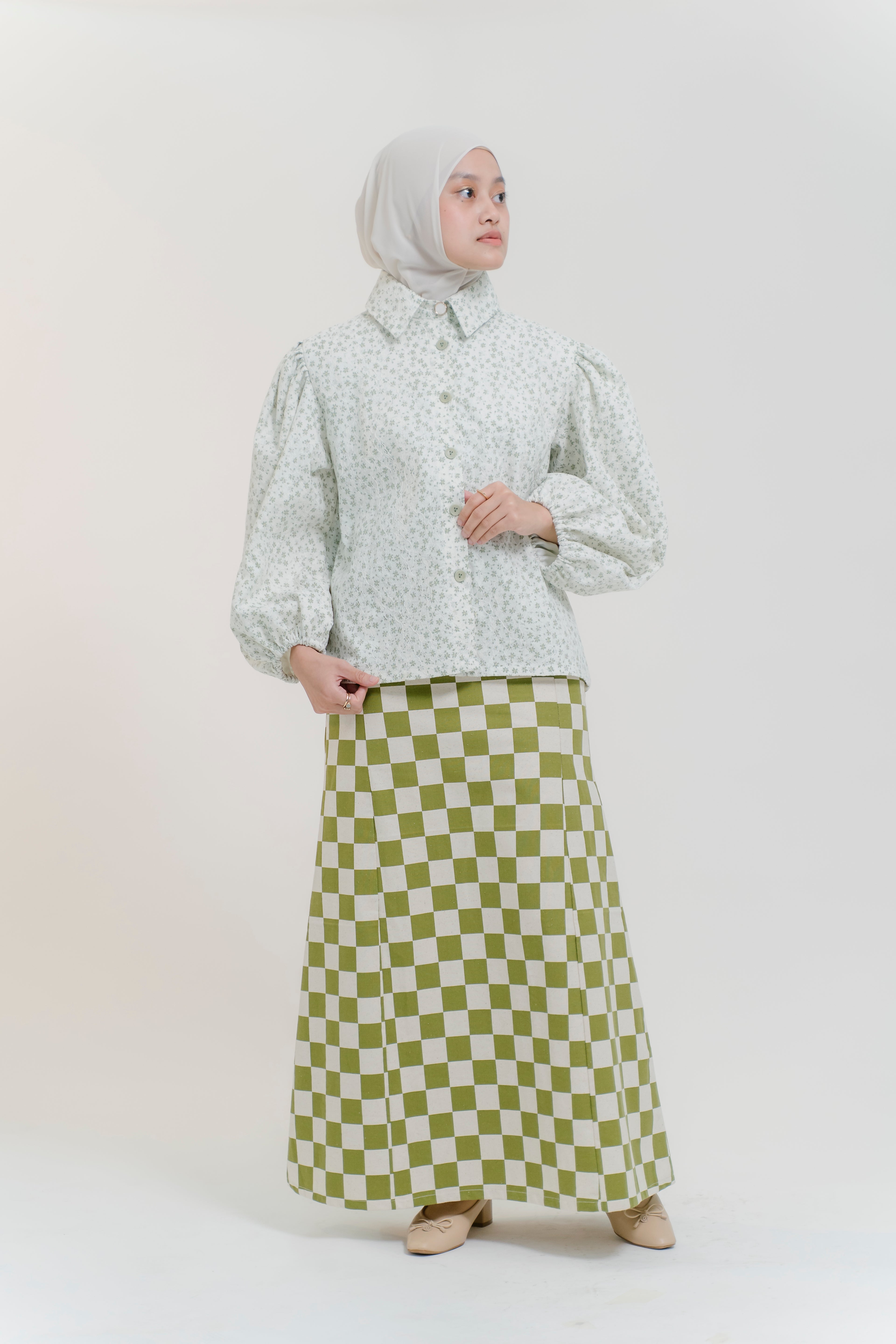 Bennet Top in Jade Floret Filigree