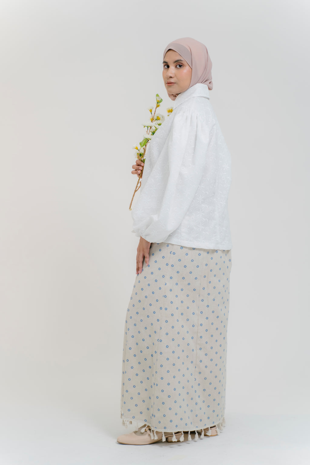 Lydia Skirt in Cerulean Ditsy Linen