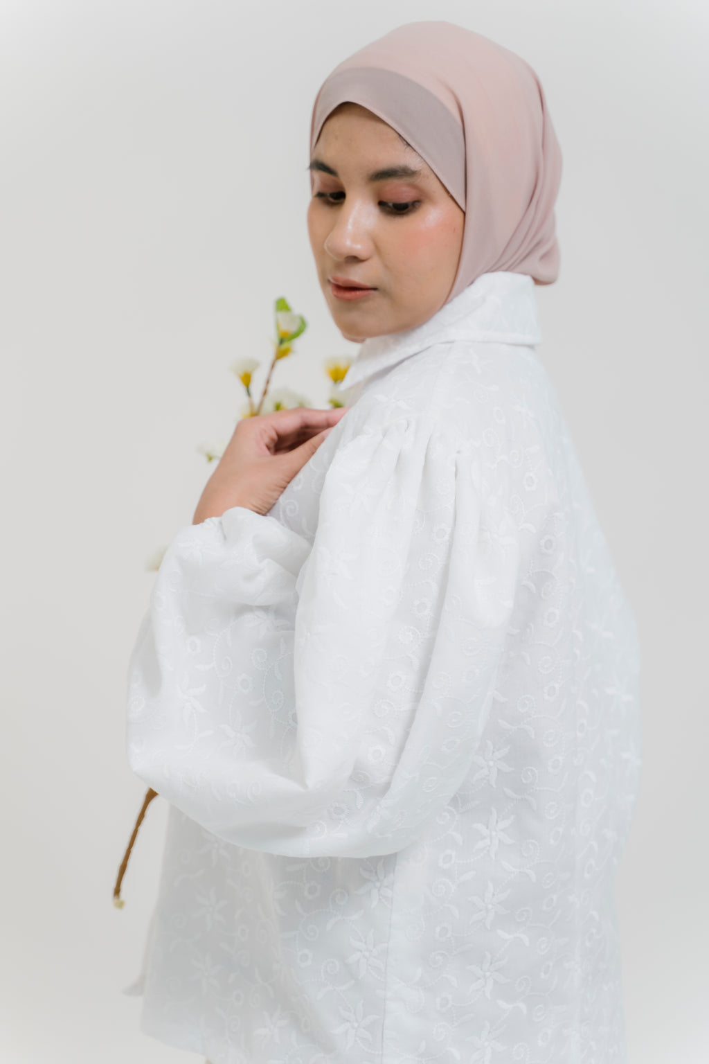 Bennet Top in Celestial Meadow