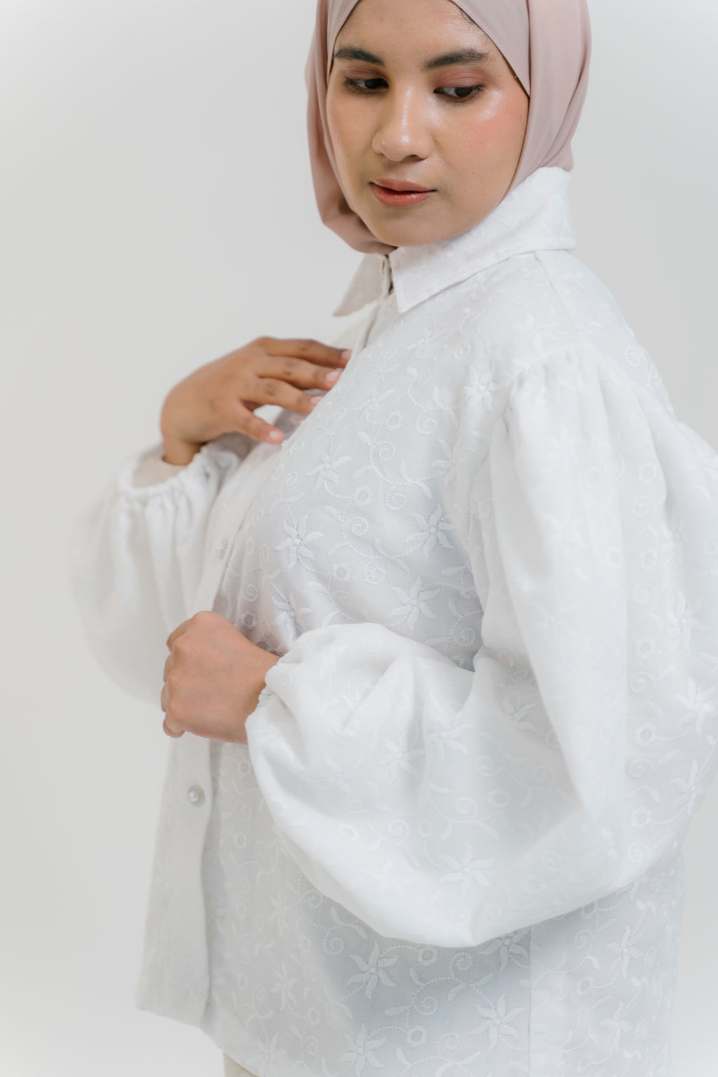 Bennet Top in Celestial Meadow