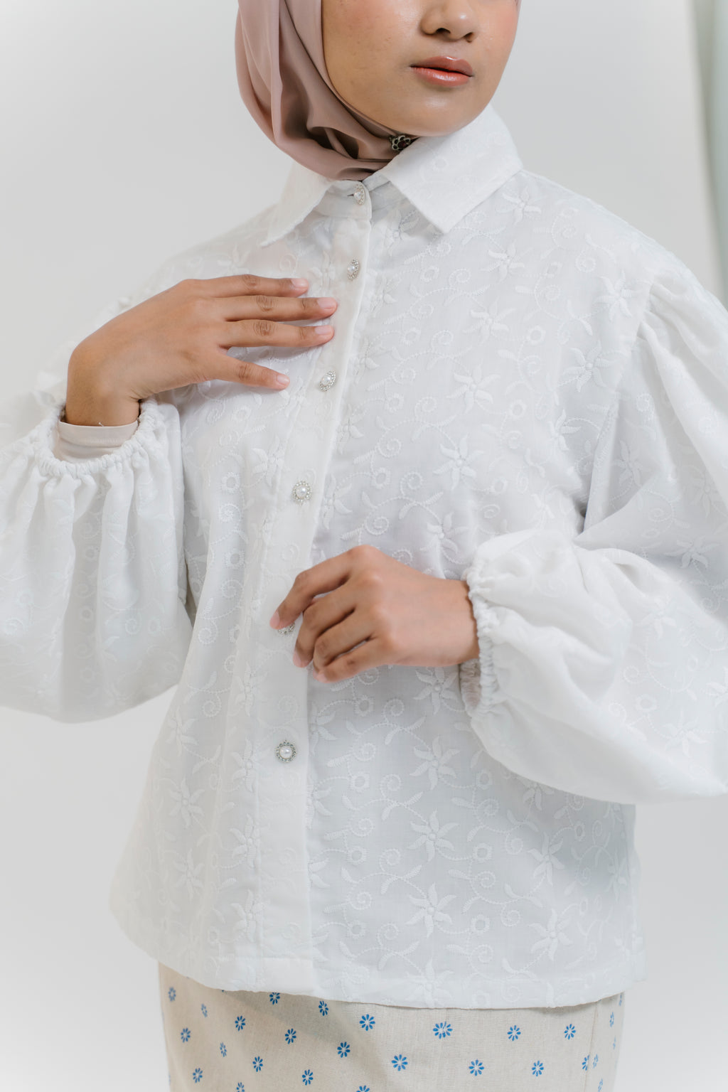 Bennet Top in Celestial Meadow