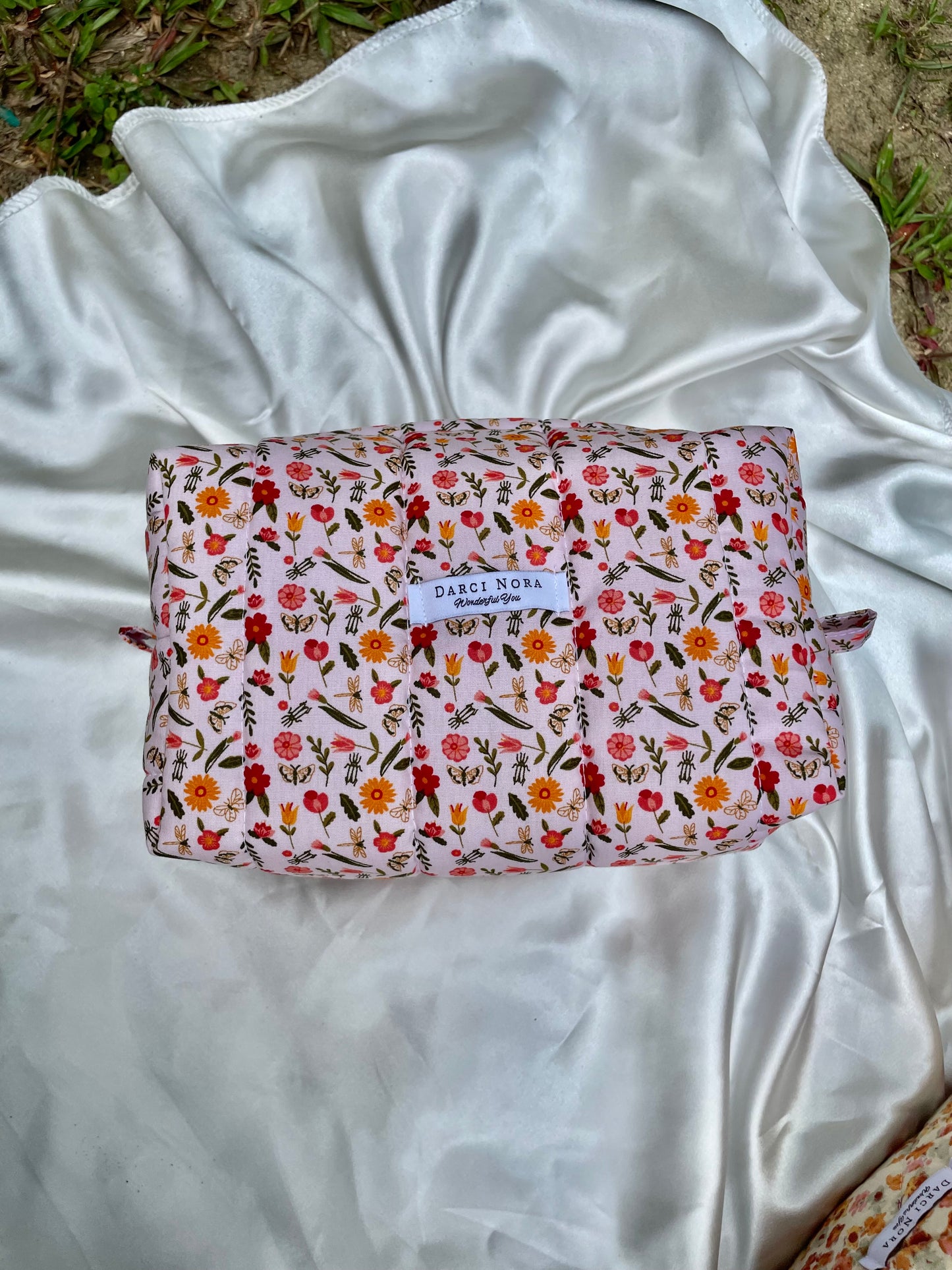 Pixie Flutter Medium Box Pouch