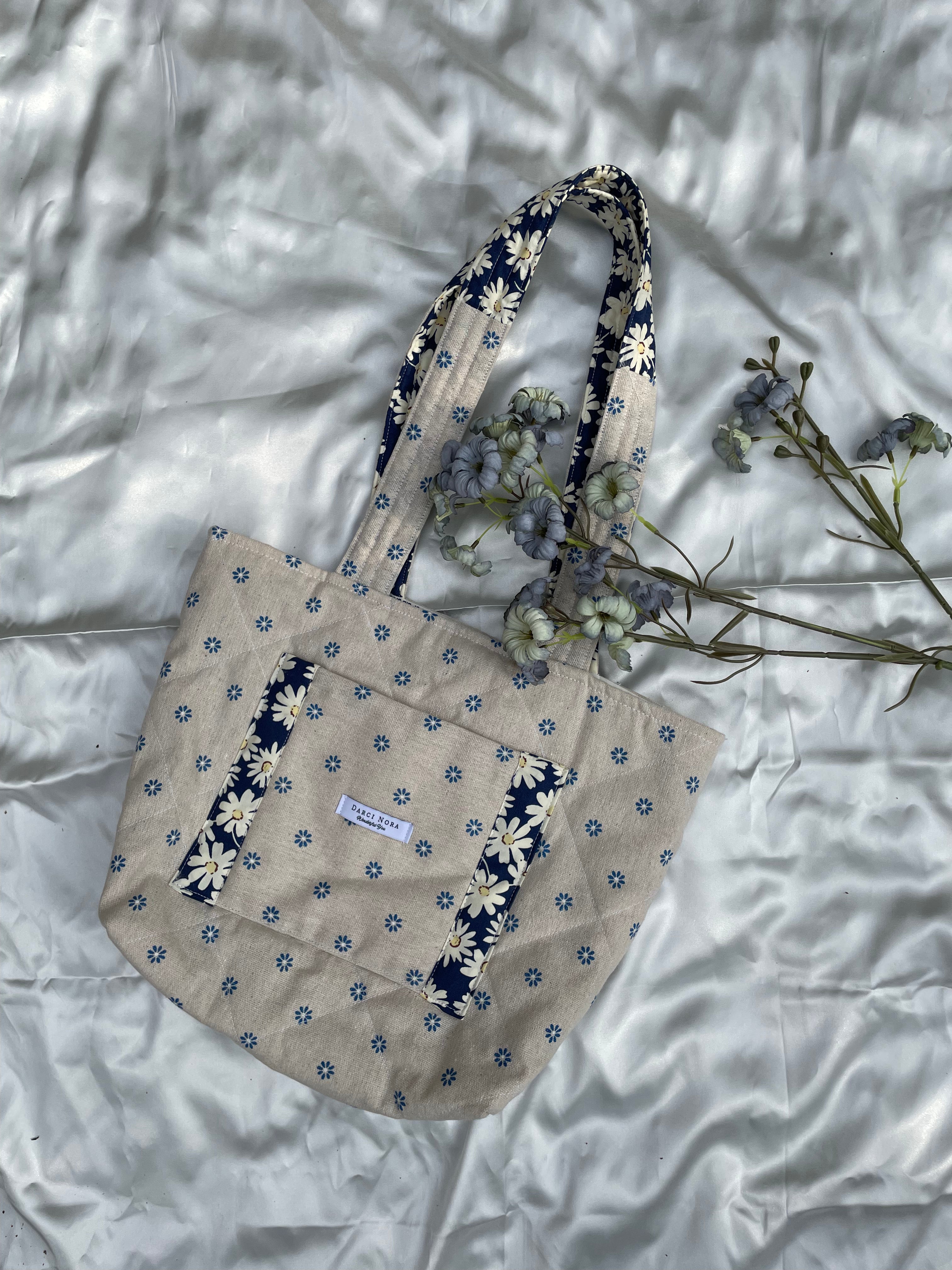 Cerulean Ditsy Linen Tote Bag - Daisies in the Night