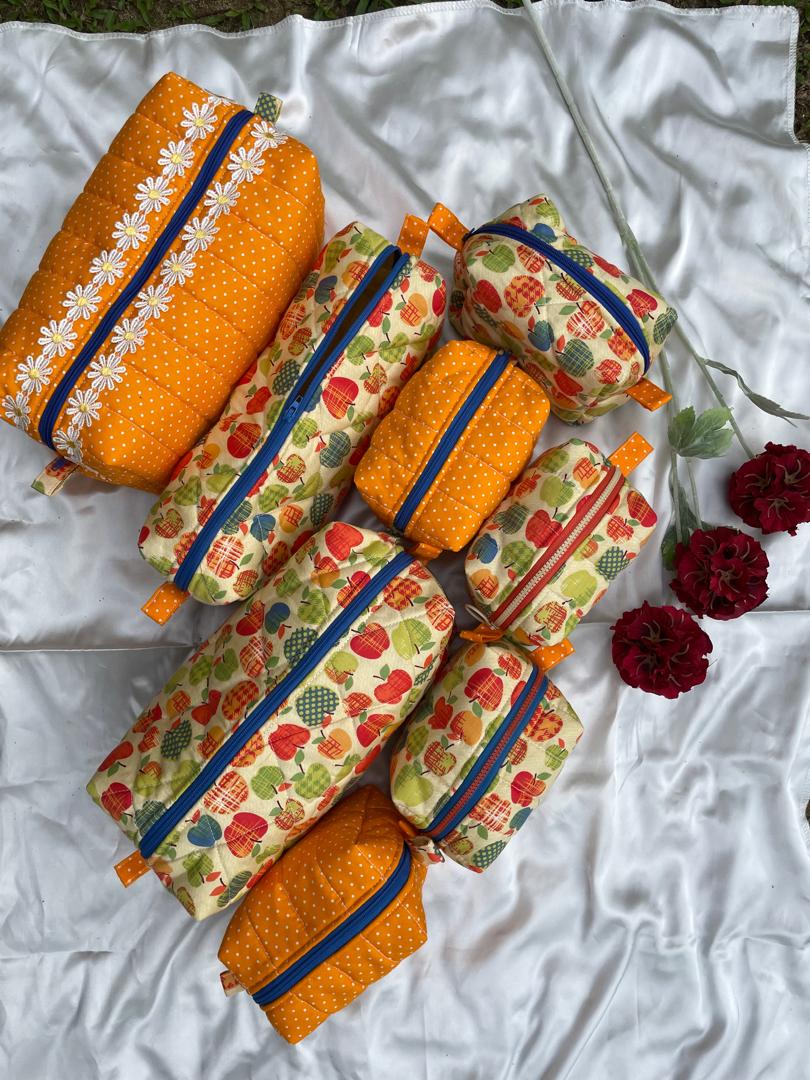 Fall Apples Small Box Pouch (Thick Zipper)