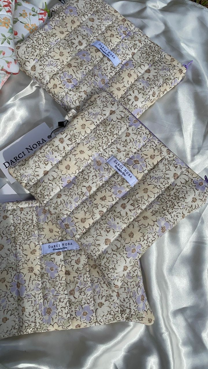 Spring Linen Everyday Pouch