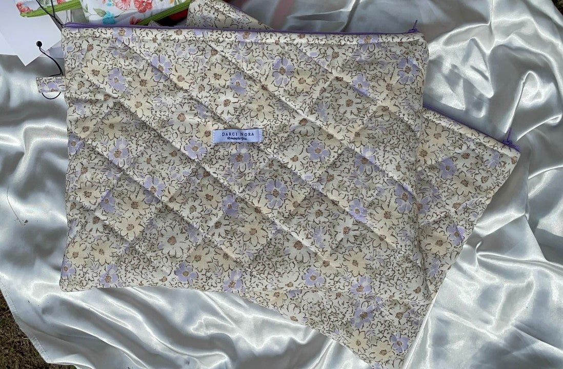 Spring Linen Laptop Case - 13 inch