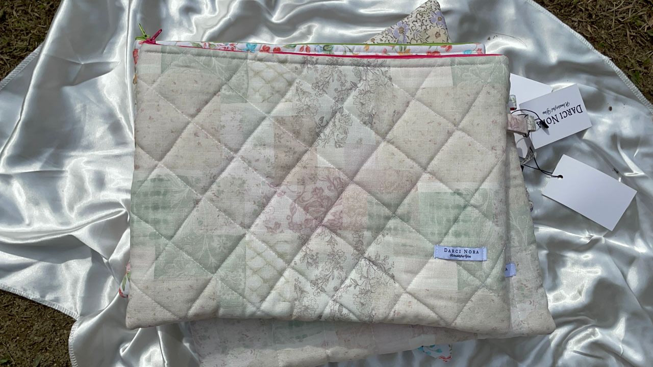 Tea-Linen Patchwork Laptop Case - 13 inch
