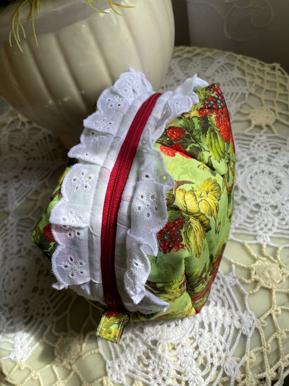 Berry Green Small Box Pouch - with trim