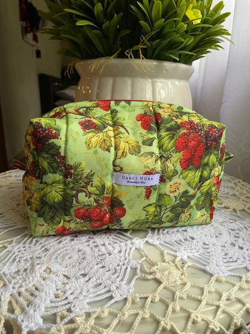 Berry Green Medium Box Pouch