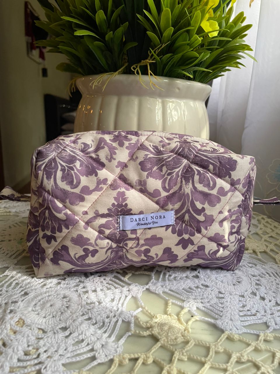Hyacinth Wallpaper Medium Box Pouch