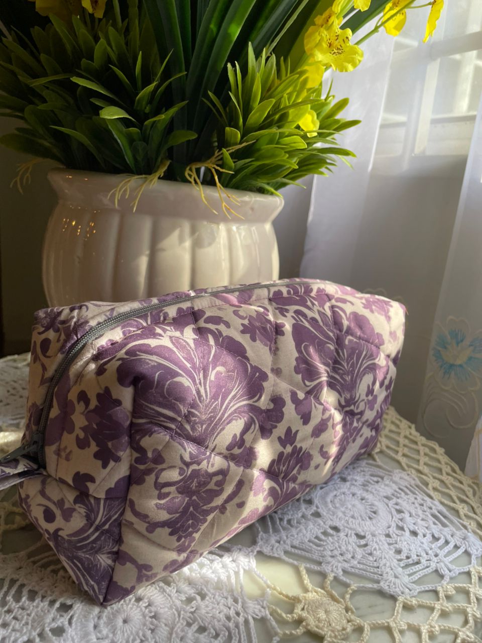 Hyacinth wallpaper Large Box Pouch