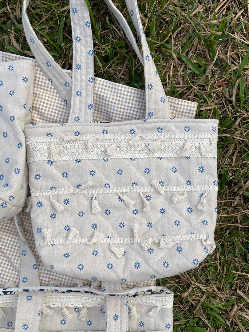 Cerulean Ditsy Linen Tote Bag - The Tiered Tassel Dream