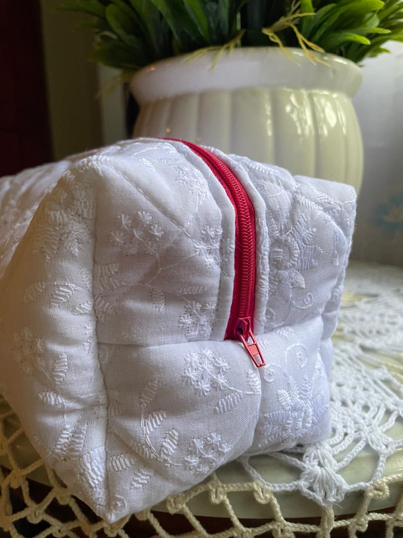 Daydream Floret Box Pouch