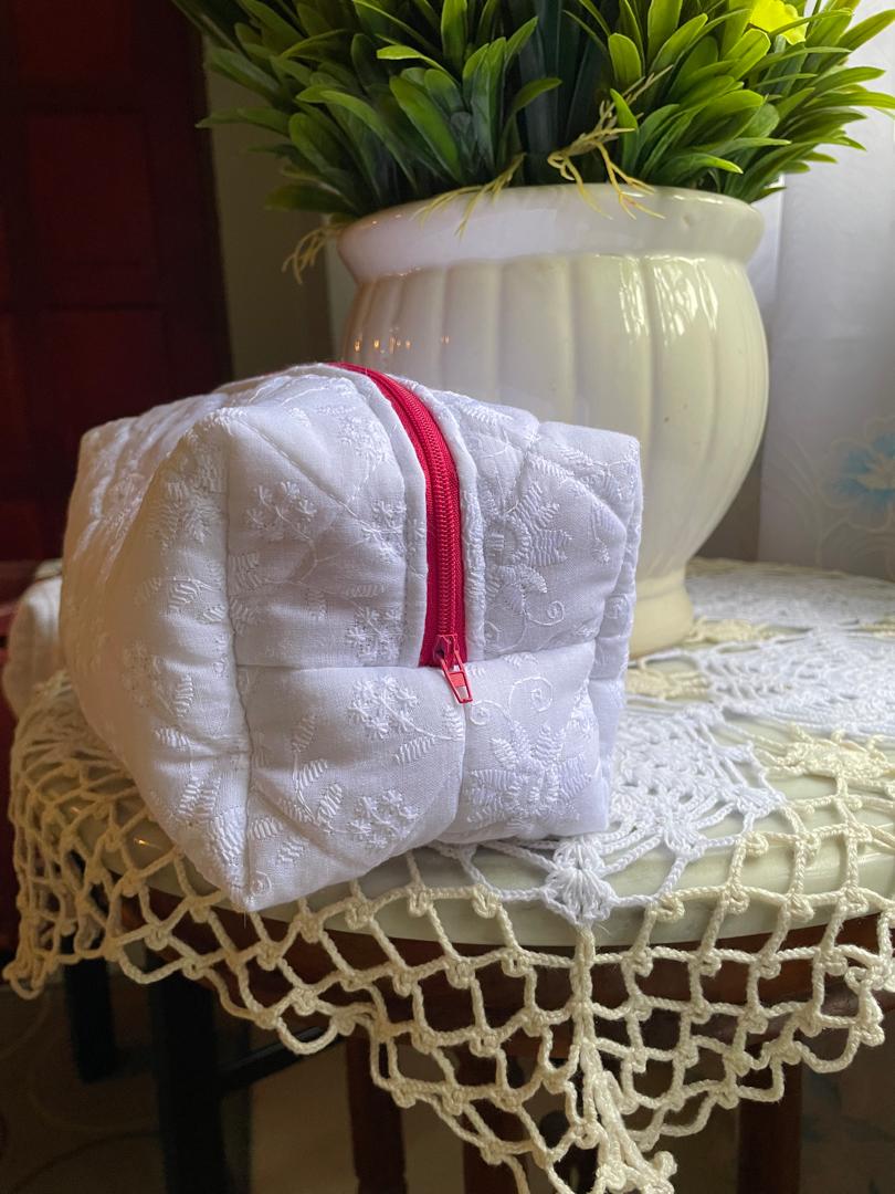 Daydream Floret Box Pouch