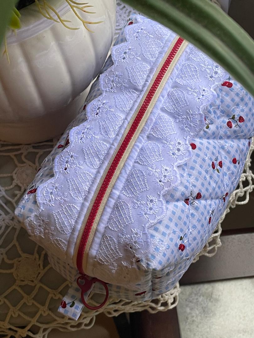 Strawberry Picnic Frilly Medium Box Pouch