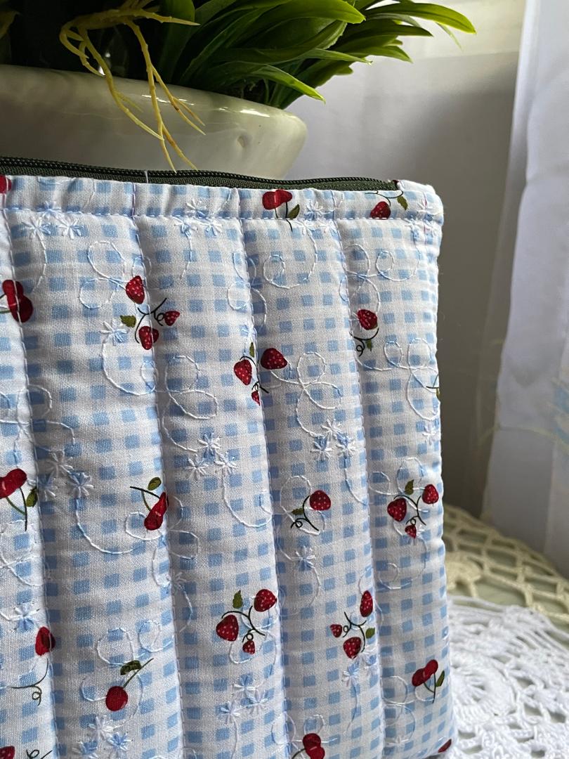 Strawberry Picnic Everyday Pouch